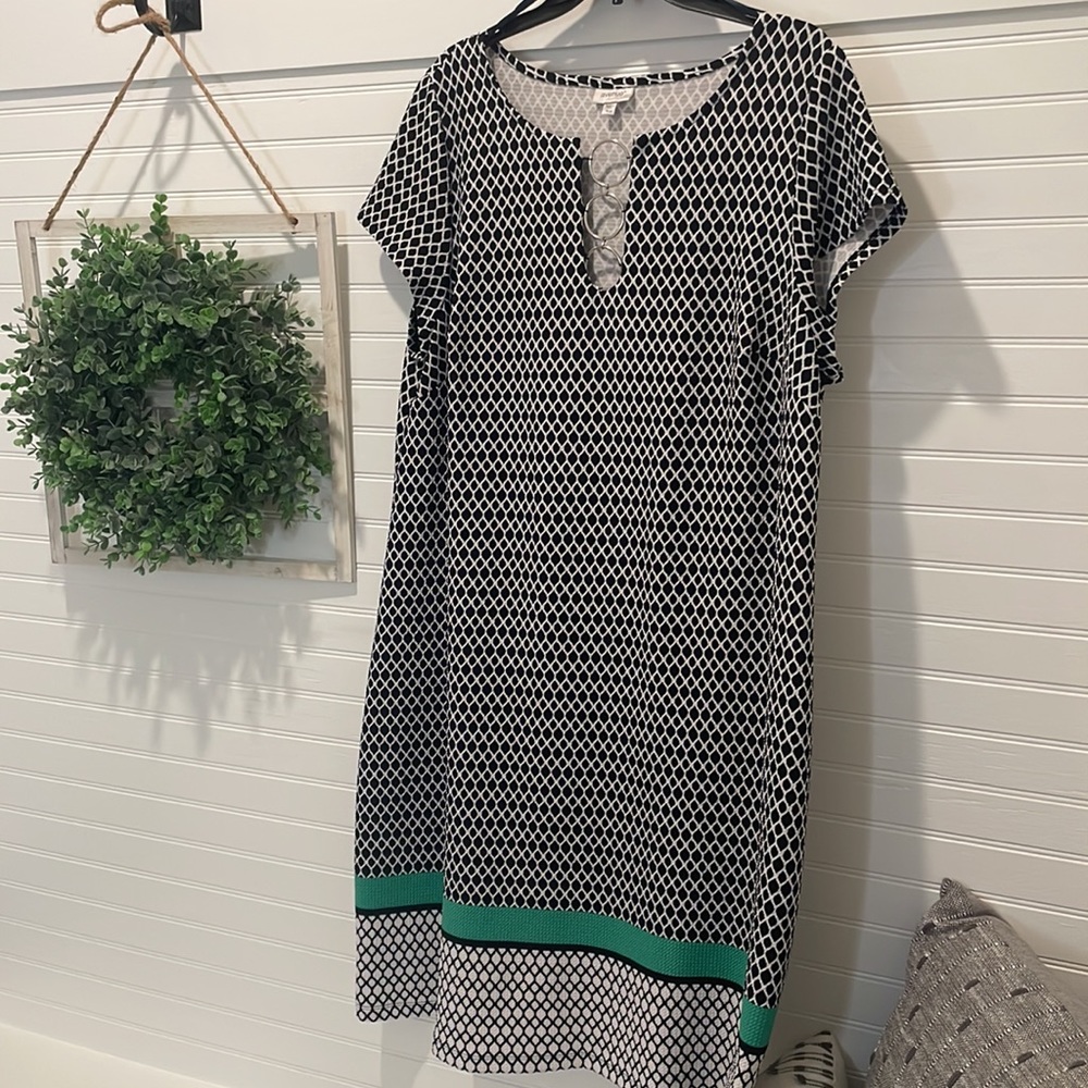 Avenue Dress Size 18/20